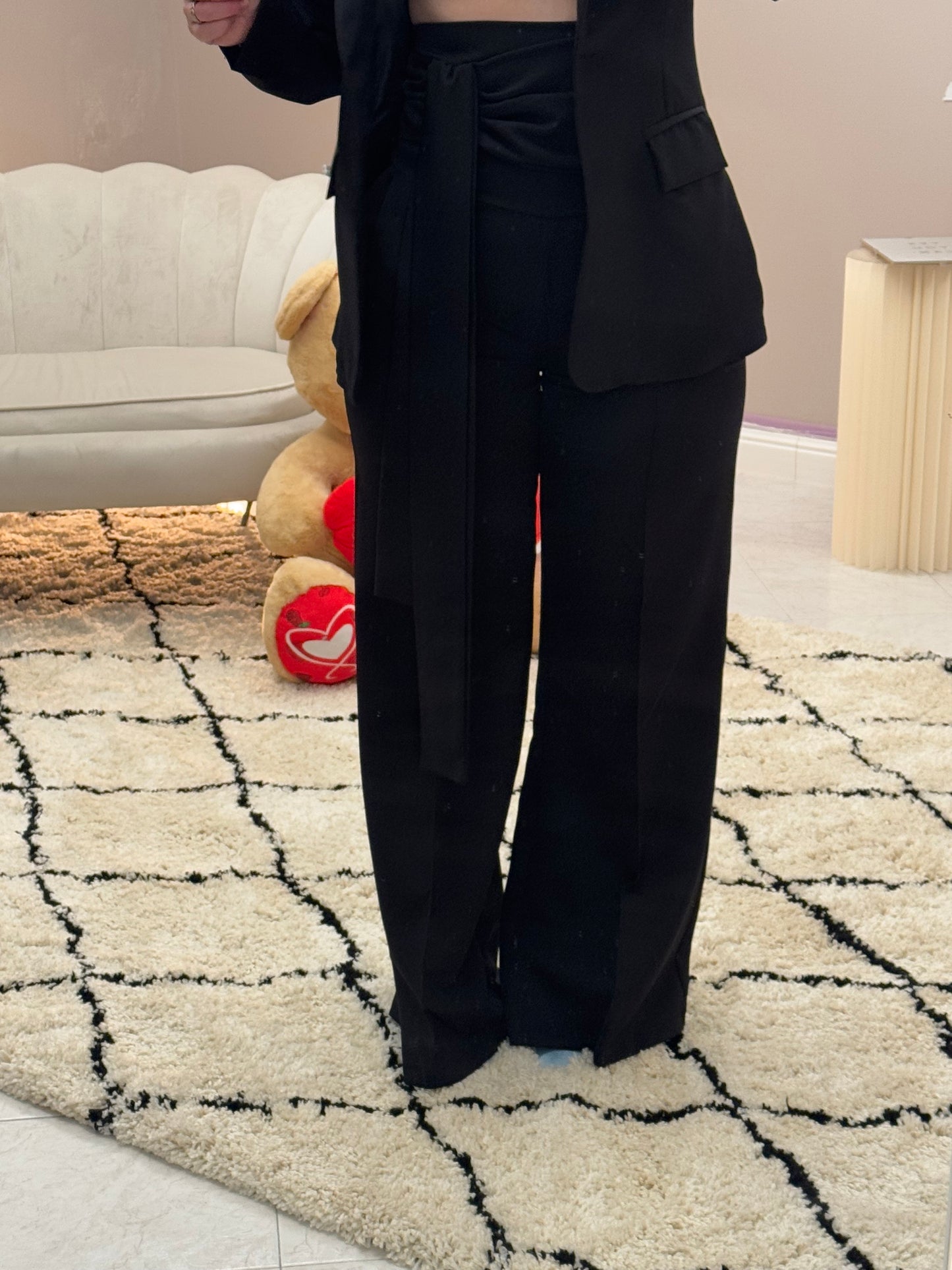 PANTALONE CON FUSCIACCA