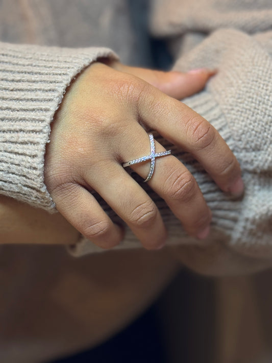 ANELLO INCROCIO E STRASS